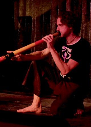 Initiation au Didgeridoo, Vacances en famille, Cours saxo-trompette-flûte