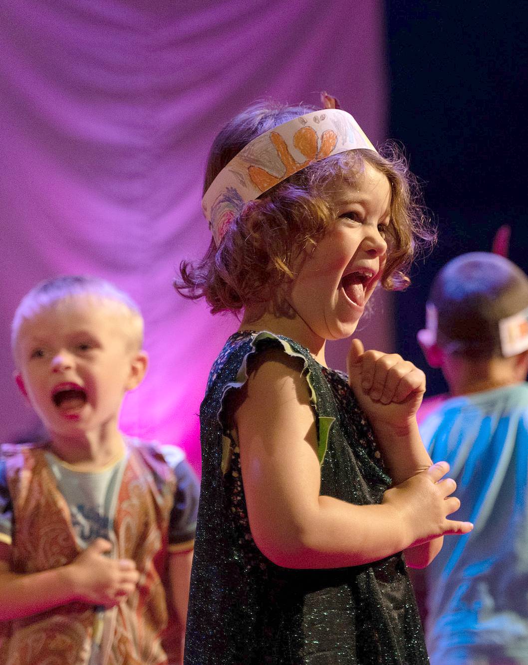 Le club enfant au cirque à Fais Tes Vacances, Doucy Valmorel