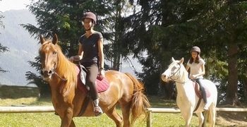 equitation fais tes vacances au village des stages été de Valmorel equitation fais tes vacances au village des stages été de Valmorel