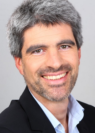 Martial Vidaud, Vacances en famille, Arts martiaux