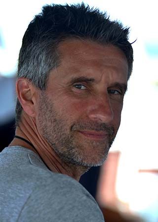 Albin Ferrara, Vacances en famille, Arts martiaux