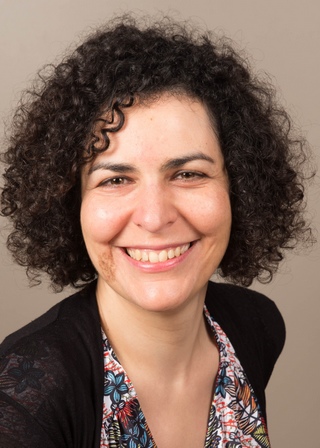 Karine Savigny, Vacances en famille, Développement personnel