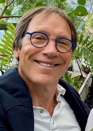 Philippe Bonhomme, Vacances en famille, Développement personnel