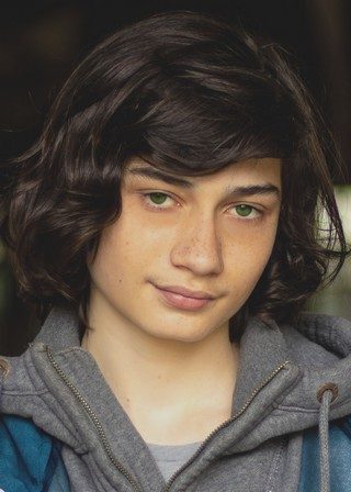 Léo Dumesnil, Vacances en famille, Photo-vidéo-multimédia