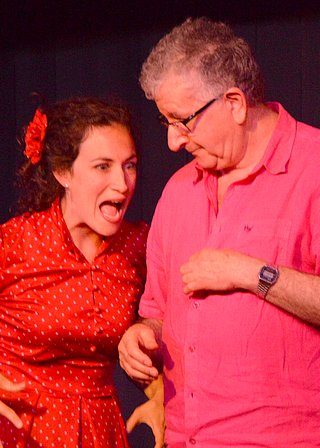 Cours Théâtre Clown ~ M.B., Vacances en famille, Théâtre-impro-clown
