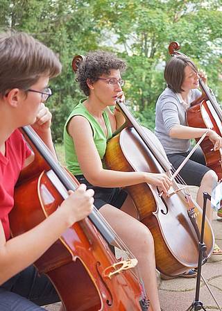 Ecoute la musique classique, Vacances en famille, Musique-créativité